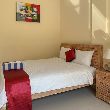 Lotus Bali Guest House Canggu Extérieur photo