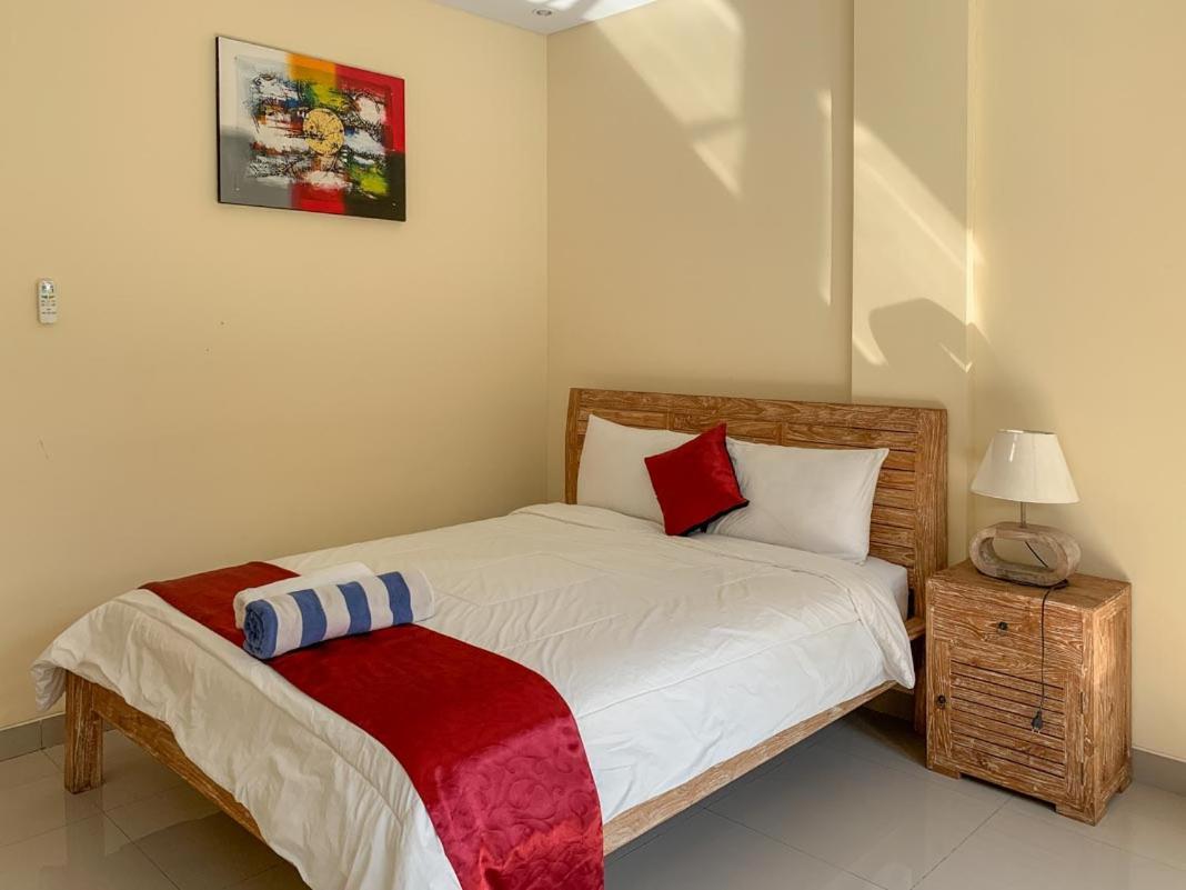 Lotus Bali Guest House Canggu Extérieur photo