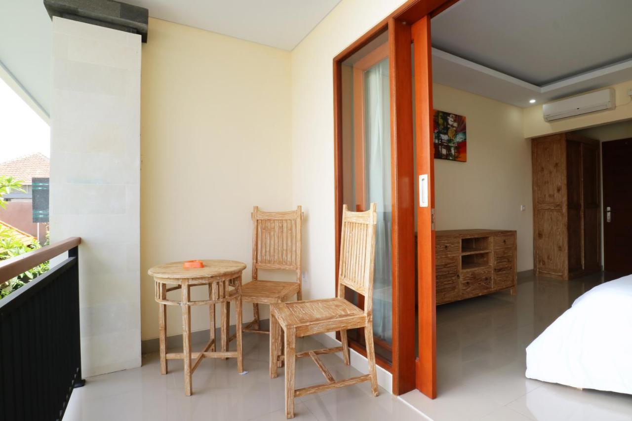 Lotus Bali Guest House Canggu Extérieur photo