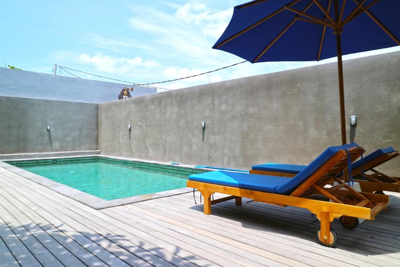 Lotus Bali Guest House Canggu Extérieur photo